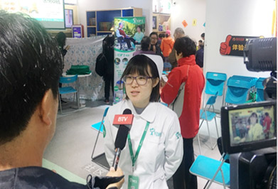 一号护工社区健康顾问接受北京电视台记者采访